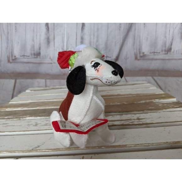 Annalee Singing Dog Caroler W/ Santa Hat Christmas